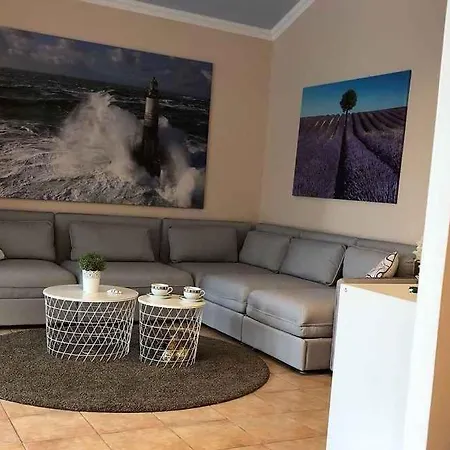 Feriehus In 14275 Jadranovo